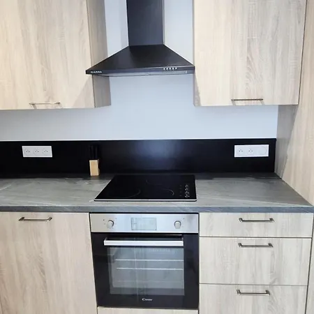 Appartamento 7 Mn Mer, Refait Neuf, Cosy, Parking, Piscine *