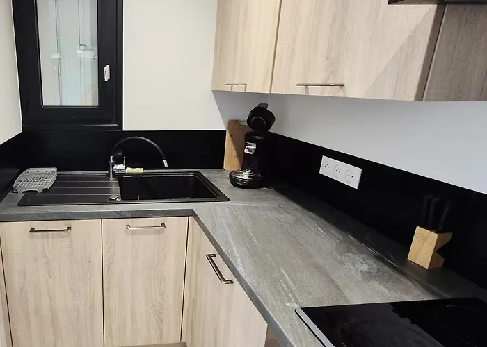 7 Mn Mer, Refait Neuf, Cosy, Parking, Piscine Apartamento *